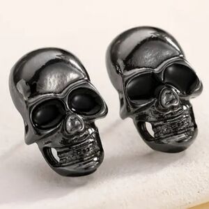 COPY - Punk Skull Stud Earrings
